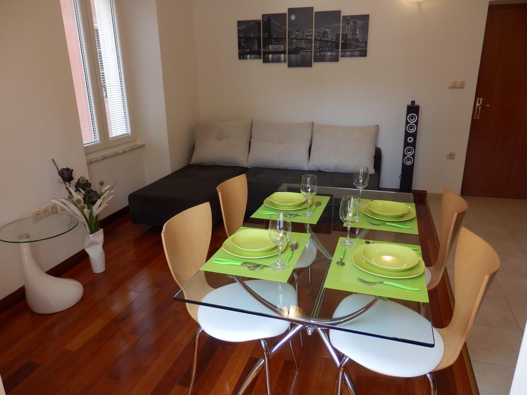 Apartment Pula Center Zewnętrze zdjęcie