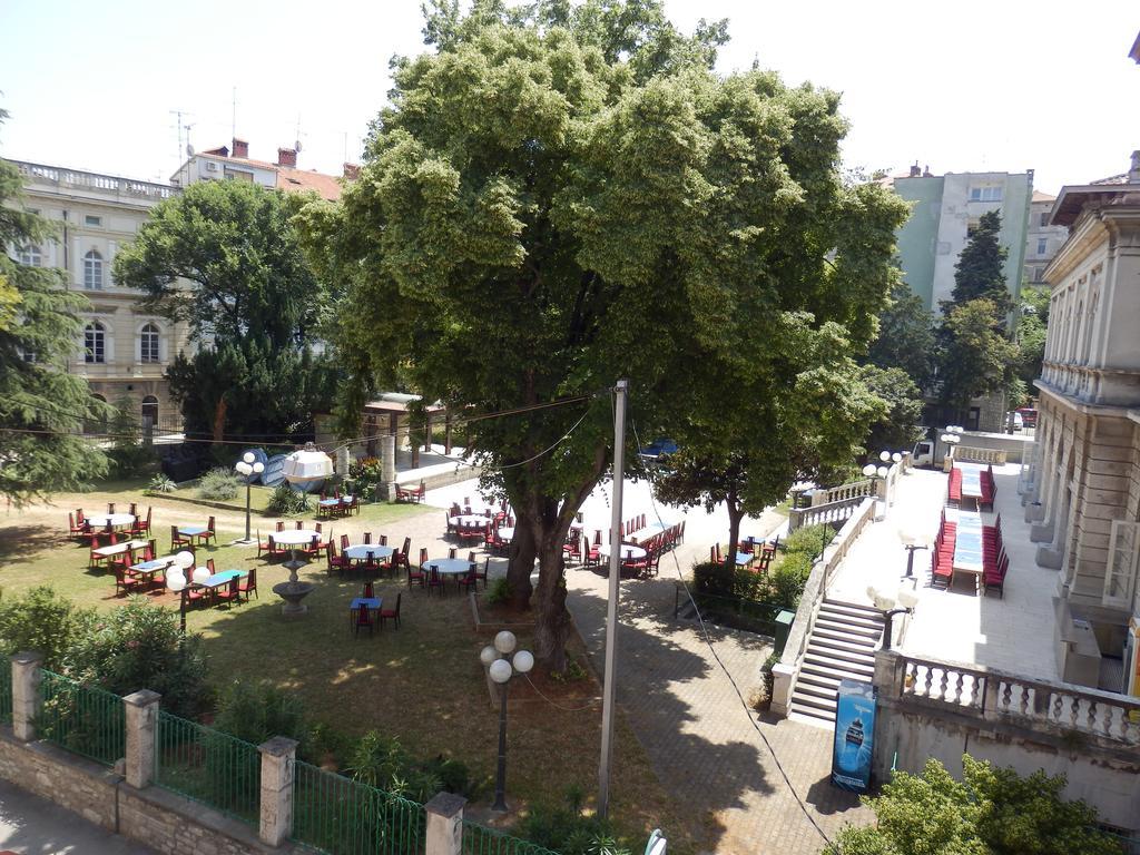 Apartment Pula Center Zewnętrze zdjęcie