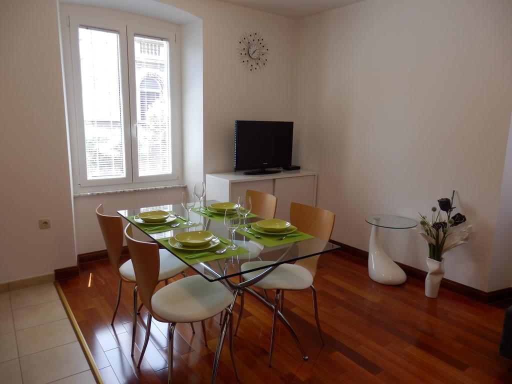 Apartment Pula Center Zewnętrze zdjęcie