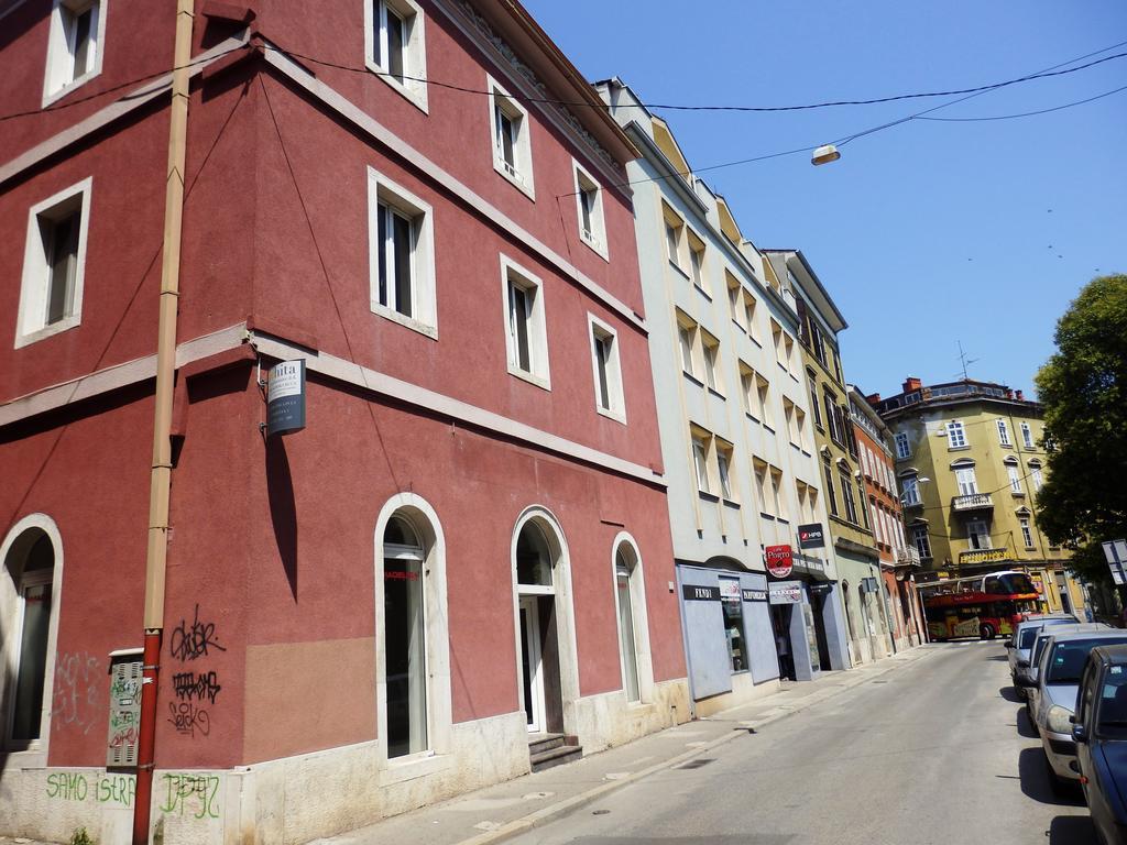 Apartment Pula Center Zewnętrze zdjęcie